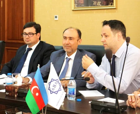 ABA-nın rəhbərliyi dünyanın ən böyük bankının nümayəndələrini qəbul edib