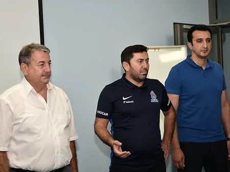 AFFA rəhbərliyi İslamiadaya yollanacaq Azərbaycan millisi ilə görüşüb