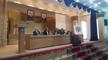 Əli Əhmədov: “Ermənilər hətta yırtıcıya xas olmayan vəhşi xüsusiyyətlərə malikdirlər”