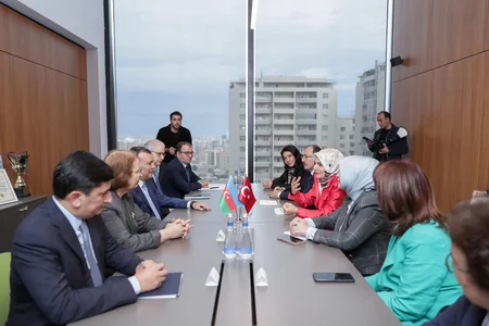 Türkiyə və Azərbaycan nazirlikləri arasında əməkdaşlıq sənədi imzalanıb
