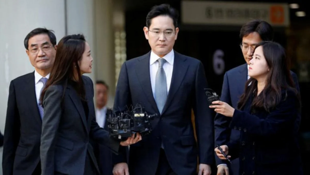 Cənubi Koreyanın dövlət başçısı “Samsung” şirkətinin vitse-prezidentini əfv edib