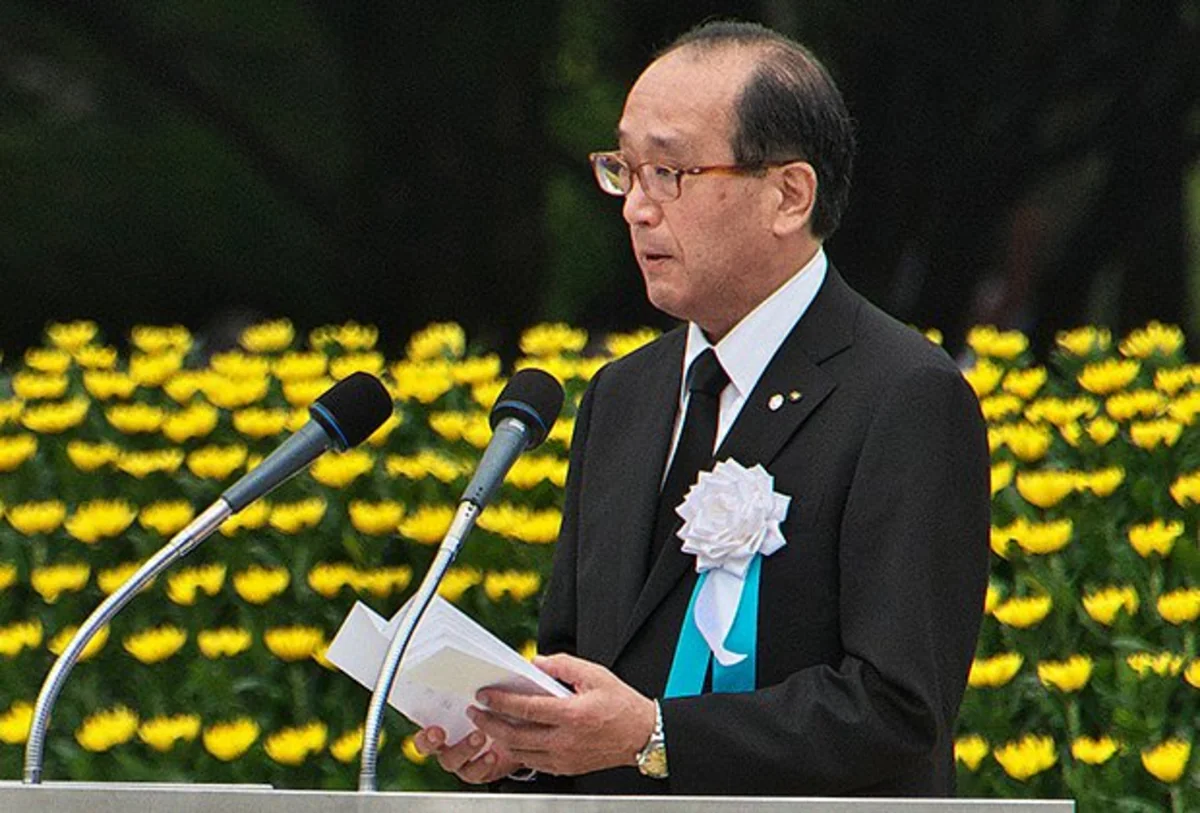 Xirosima meri qlobal silahlanmanı pisləyib