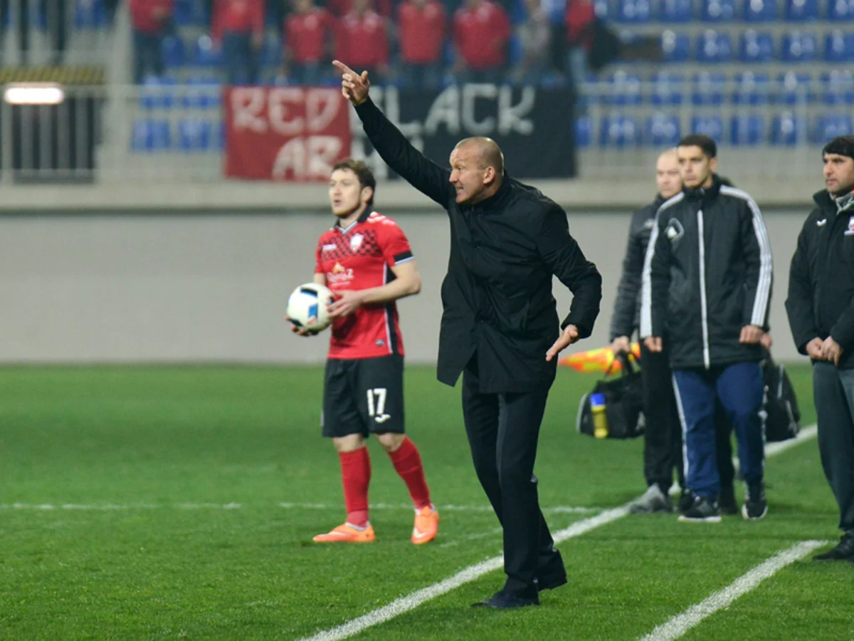Qəbələnin baş məşqçisi Roman Qriqorçukun illik qazancı açıqlanıb