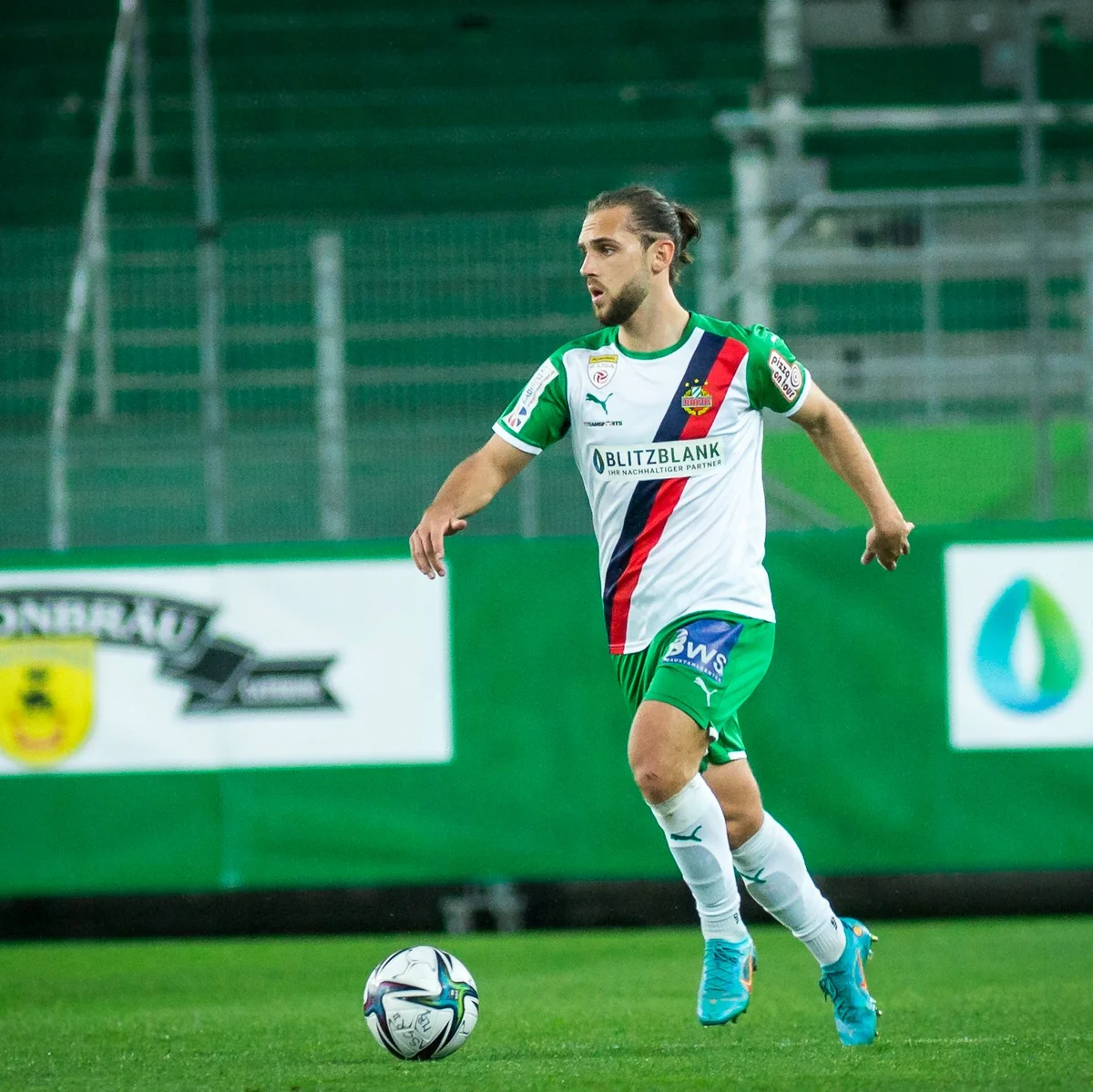 Neftçinin Konfrans Liqasındakı rəqibini bir futbolçu tərk edib