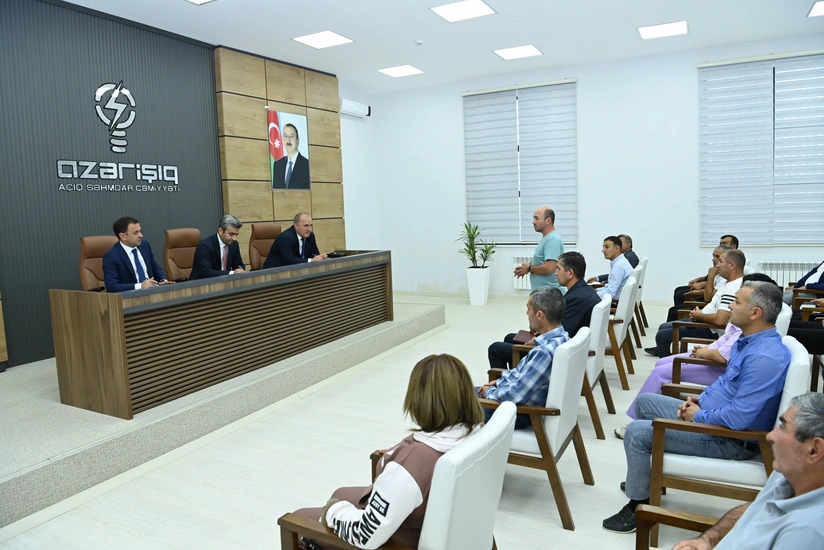 “Azərişıq” Füzulidə sahibkarlarla görüş keçirib