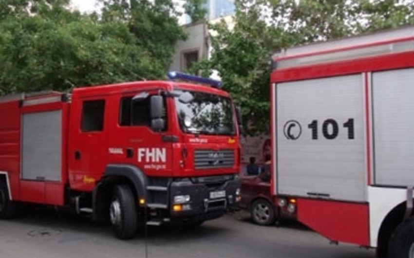 ​Bakıda sərnişin avtobusu yanıb