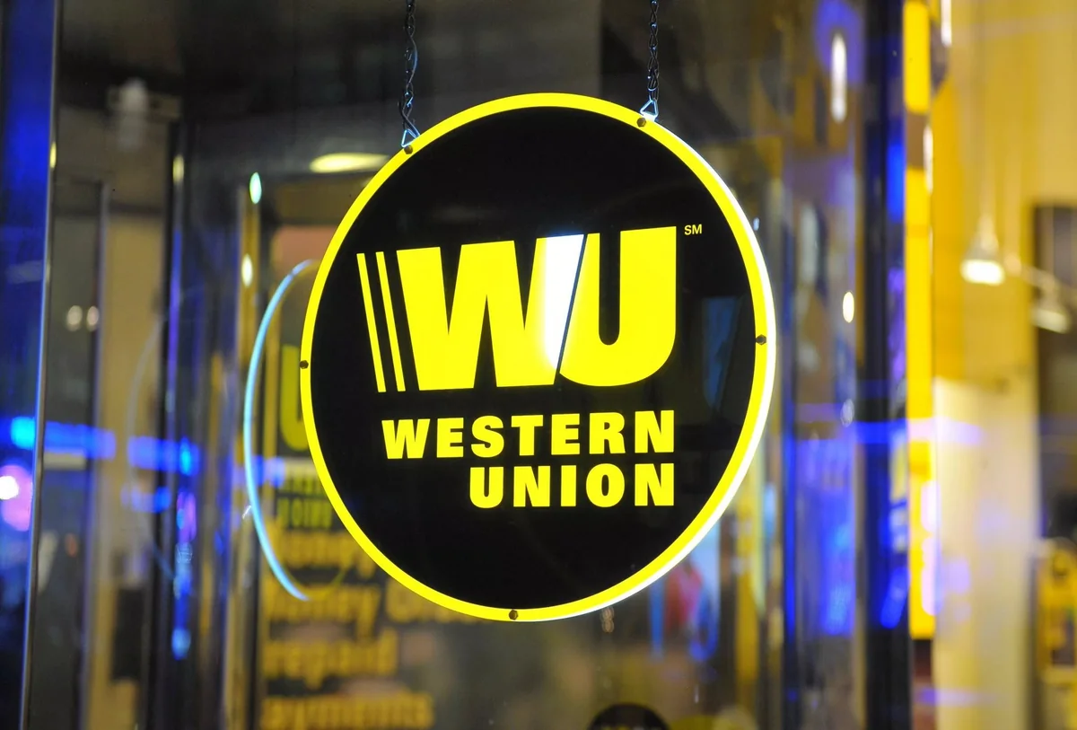 Western Union приостанавливает работу в России и Беларуси