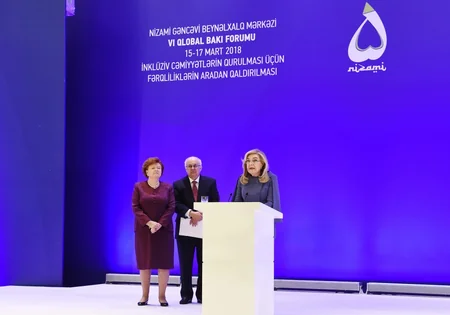 Mehriban Əliyeva Nizami Gəncəvi Beynəlxalq Mərkəzinin qızıl medalı ilə təltif edilib - YENİLƏNİB-2