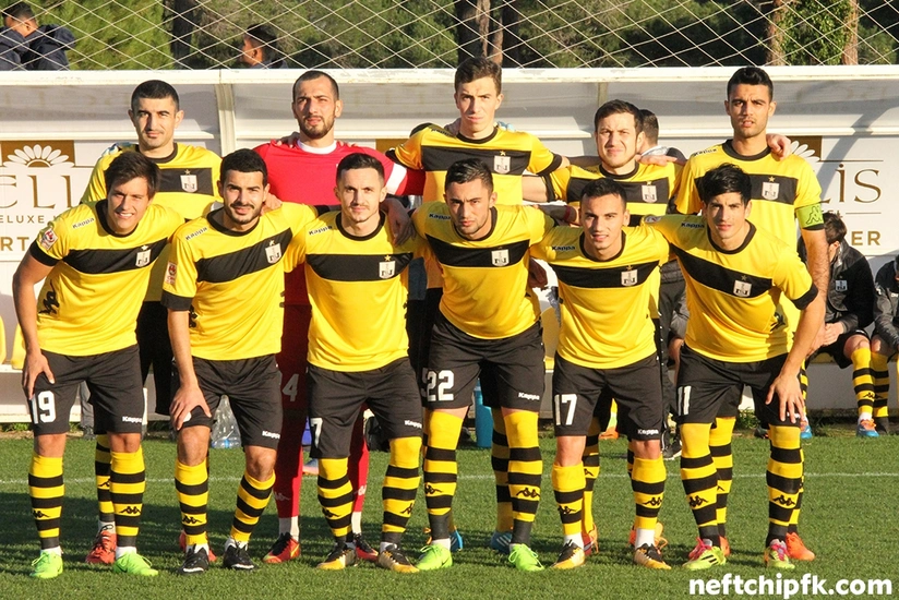 Нефтчи проиграл российскому Крылья Советов - ВИДЕО