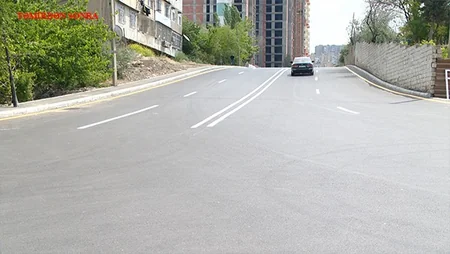Xətai rayonunda yararsız vəziyyətdə olan küçə təmir edilib