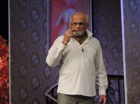 Rus Dram Teatrında Blisslər ailəsi eksentrik komediyasının premyerası olub