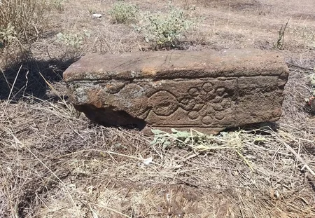 Cəlilabadda orta əsrlərə aid qəbiristanlıq aşkarlanıb
