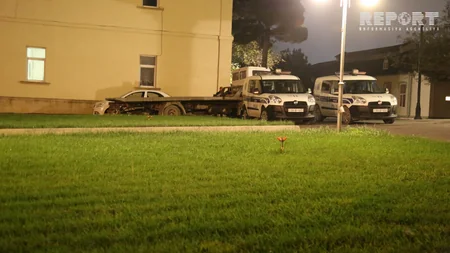 Bakıda qohumlar arasında dava düşüb, üç nəfər bıçaqlanıb - FOTO
