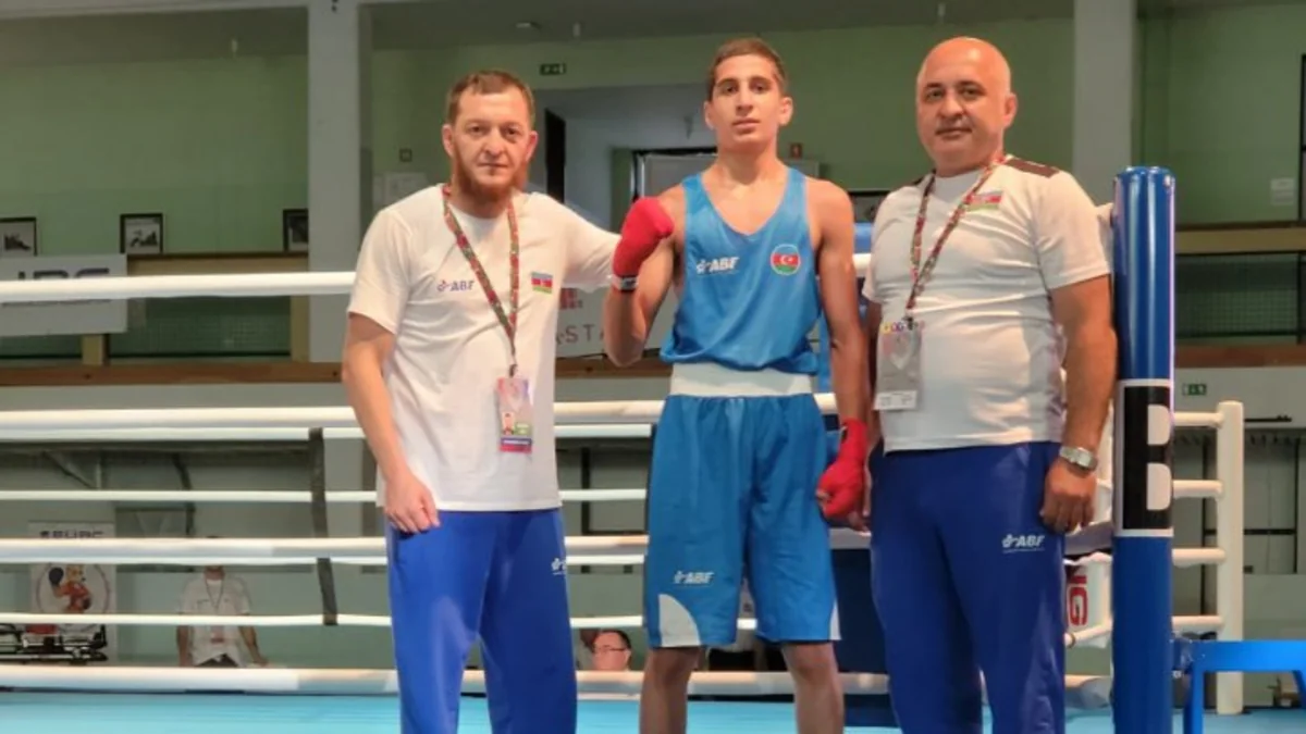 Avropa birinciliyi: Azərbaycan millisinin daha 2 boksçusu yarımfinala yüksəlib
