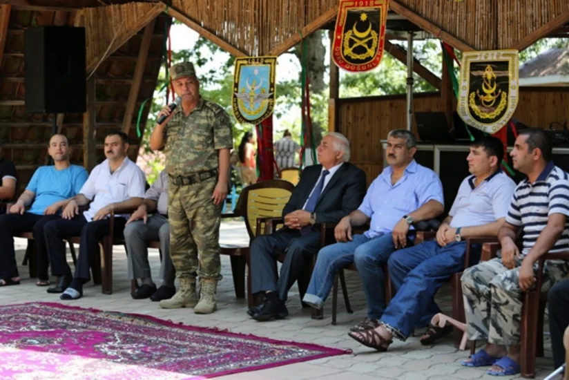 Lənkəranda istirahətdə olan aprel döyüşçülərinin bir qrupu ilə görüş keçirilib - FOTO