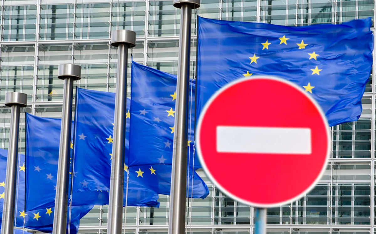 СМИ: ЕС приостановит санкции против Сирии в некоторых сферах