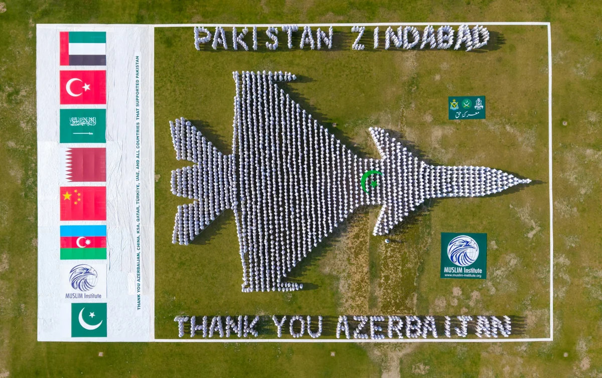 Pakistanın nüfuzlu institutu həmrəylik və dəstəyə görə Azərbaycana minnətdarlıq fləş-mobu təşkil edib
