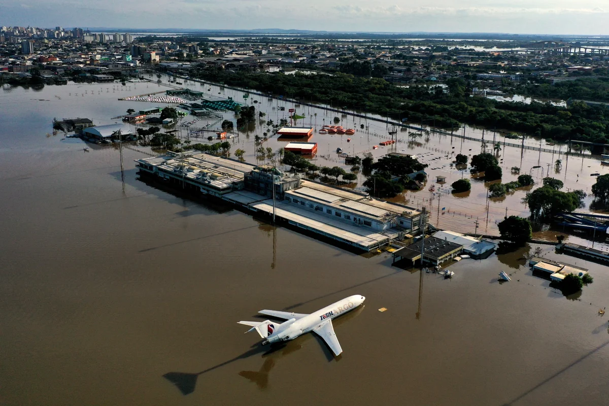 Brazil floods leave 150,000 homeless, scores dead or missing