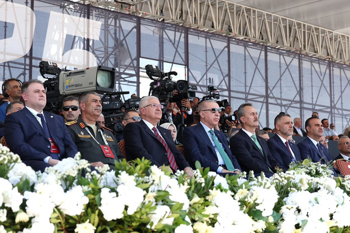 Закир Гасанов и Вугар Мустафаев приняли участие в открытии IDEF-2025 в Турции