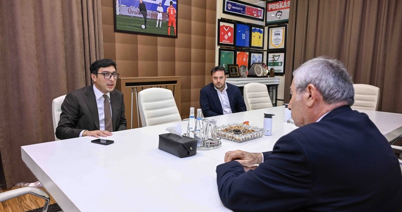  Fərid Qayıbov Beynəlxalq Oxatma Federasiyasının prezidenti ilə görüşüb