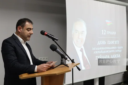 Xarkovda Ümummilli Lider Heydər Əliyevin xatirəsi anılıb