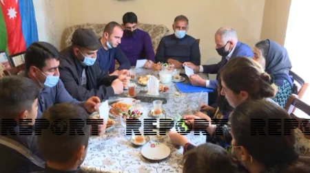 Murovun Vətən müharibəsinə görə təhsilini yarımçıq qoyan şəhid qəhrəmanı