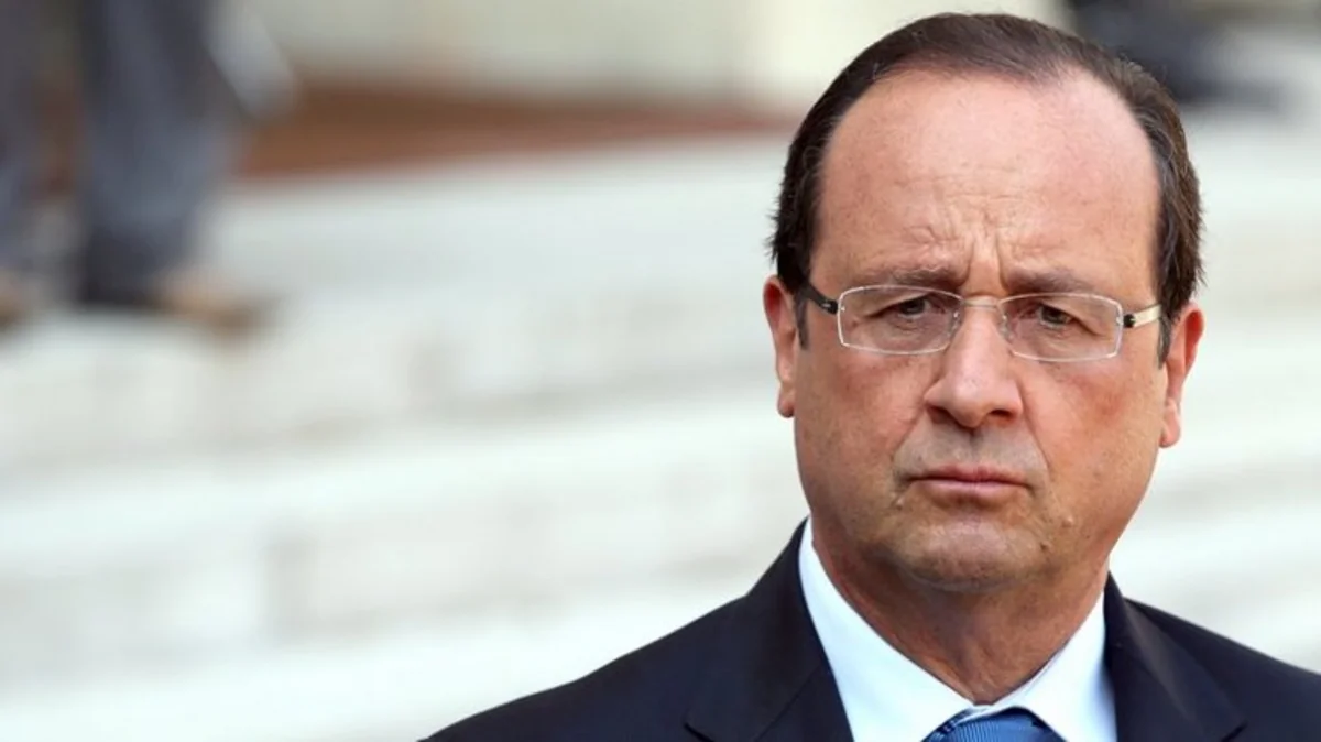 French President arrives at the scene of hostages taking