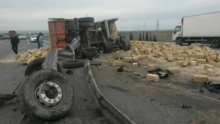 ​Ağır qəza nəticəsində yol təsərrüfatına 8 min manatlıq ziyan dəyib - FOTO