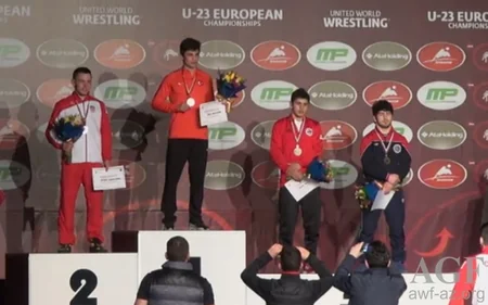 ​Azərbaycan güləşçiləri Avropa çempionatında 1 gümüş, 2 bürünc medal qazanıb - VİDEO