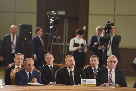 MDB Dövlət Başçıları Şurasının Soçidə keçirilən iclasında 18 sənəd imzalanıb