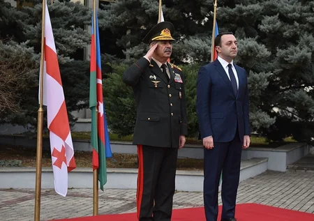 Azərbaycan və Gürcüstan Müdafiə nazirlərinin görüşü keçirilib