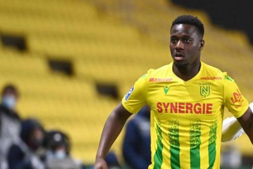 Qarabağın rəqibi hücumçusunu icarəyə verib