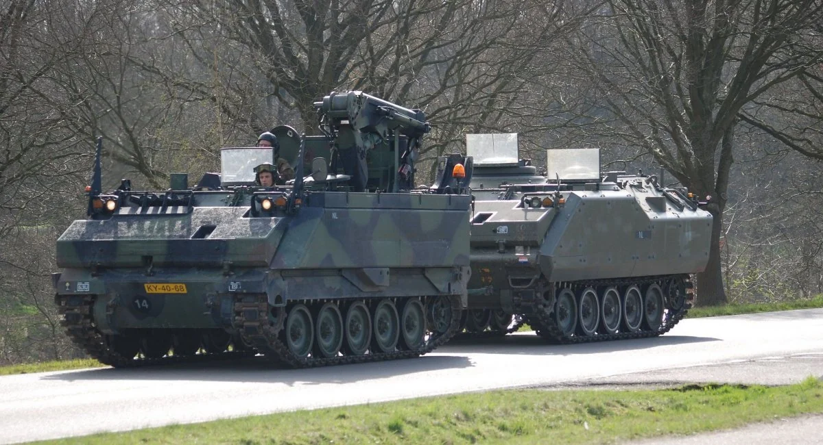 Niderland Ukraynaya 25 zirehli maşın göndərəcək