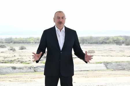 Prezident İlham Əliyev Şirvan suvarma kanalının təməlini qoyub, çıxış edib - YENİLƏNİB