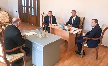 Energetika nazirinin müavinləri Mingəçevir və Bərdə şəhərlərində vətəndaşları qəbul edib