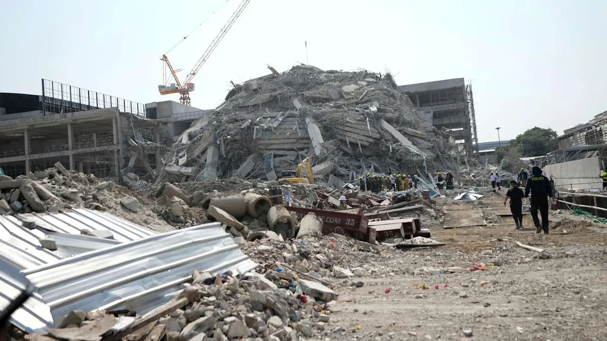 Myanmada zəlzələ nəticəsində hotel uçub, iki nəfər ölüb