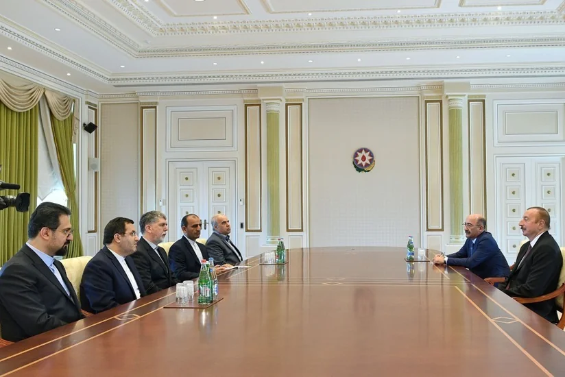 Президент Азербайджана принял министра культуры и исламской ориентации Ирана