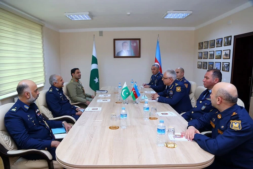Azərbaycanla Pakistan hərbi aviasiya sahəsində əməkdaşlığın inkişafını müzakirə edib