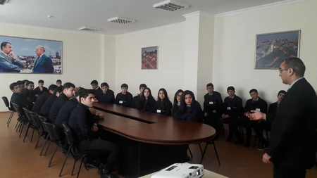 SOCAR-da peşə təhsili alan şagirdlər üçün təlimlər keçirilib