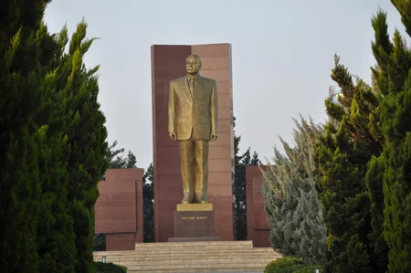 Kəmaləddin Heydərov: FHN uşaq təhlükəsizliyi məsələsinə hər zaman xüsusi diqqət yetirir