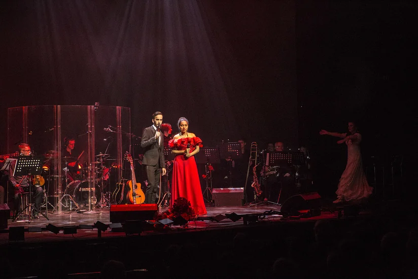 Emil Kadirov dedicates Moscow concert to memory of Muslim Magomayev