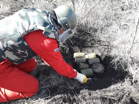 Qazaxda 1 top mərmisi və 6 mina tapılıb