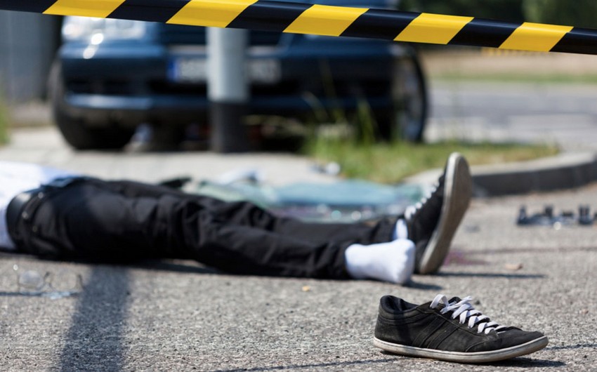 Bakıda 15 yaşlı yeniyetməni avtomobil vurdu, vəziyyəti ağırdır