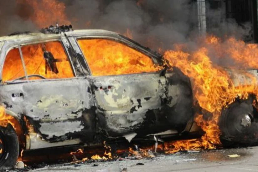 Ağsuda avtomobil yandı