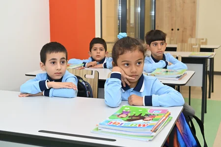 Füzulidə 30 ildən sonra ilk tədris ilinin zəngi çalınıb, nazir mərasimdə iştirak edib - YENİLƏNİB