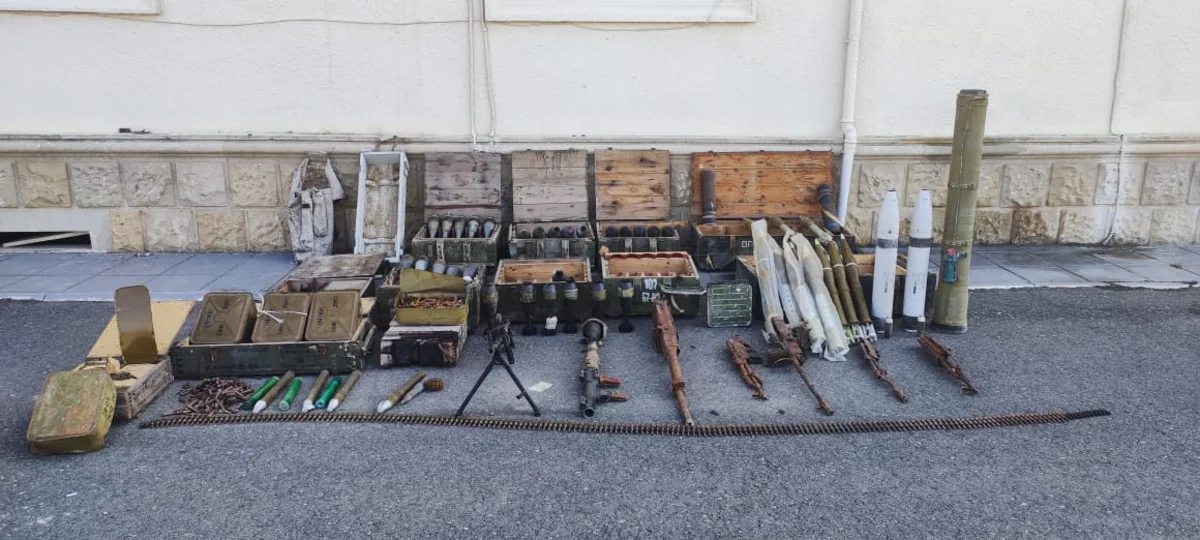 В Физули обнаружены оружие и боеприпасы