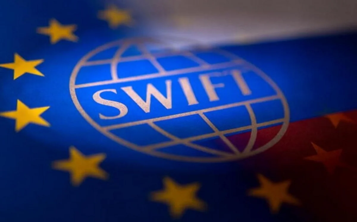 Боррель: От SWIFT могут отключить еще несколько банков из России