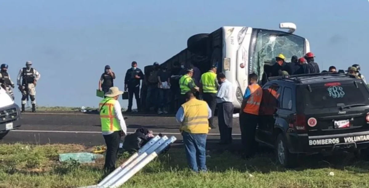 12 killed in road accident in northeastern Mexico