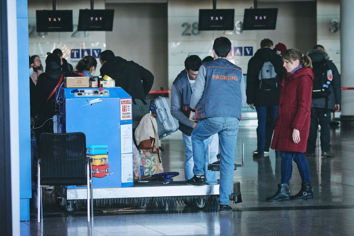 Over 76,000 people left Armenia since early 2021