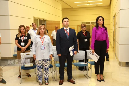 Ombudsman səsvermə hüququndan istifadə edib